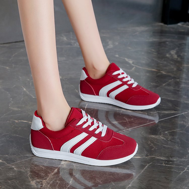 Women's Classic Comfortable Casual Lace-Up Lightweight Non-Slip Athletic Sneakers