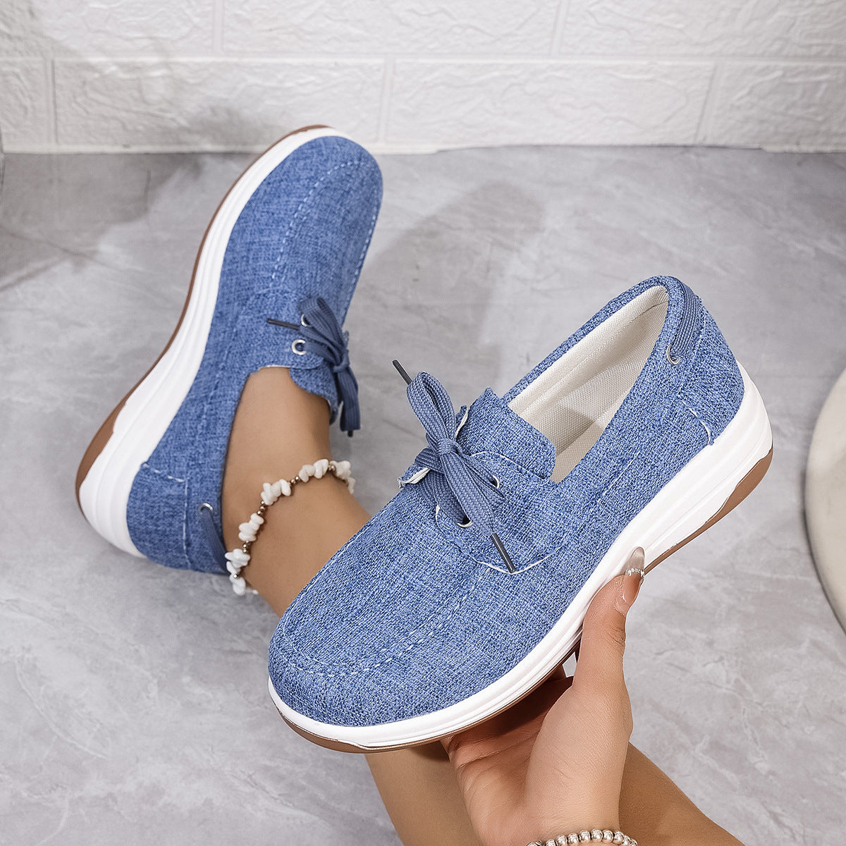 Breathable Fabric Thick Sole Slip-on Shoes