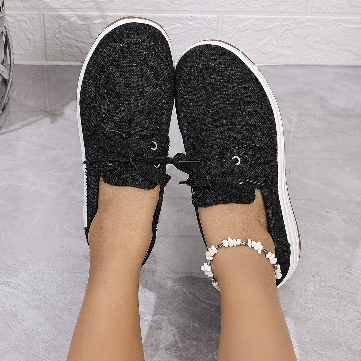 Breathable Fabric Thick Sole Slip-on Shoes