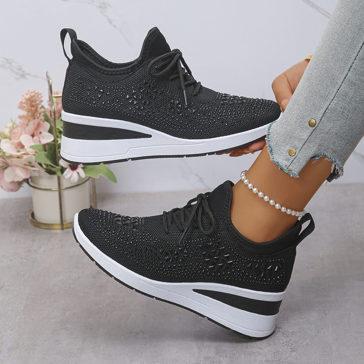 Women's Breathable Height-increasing Casual Shoes