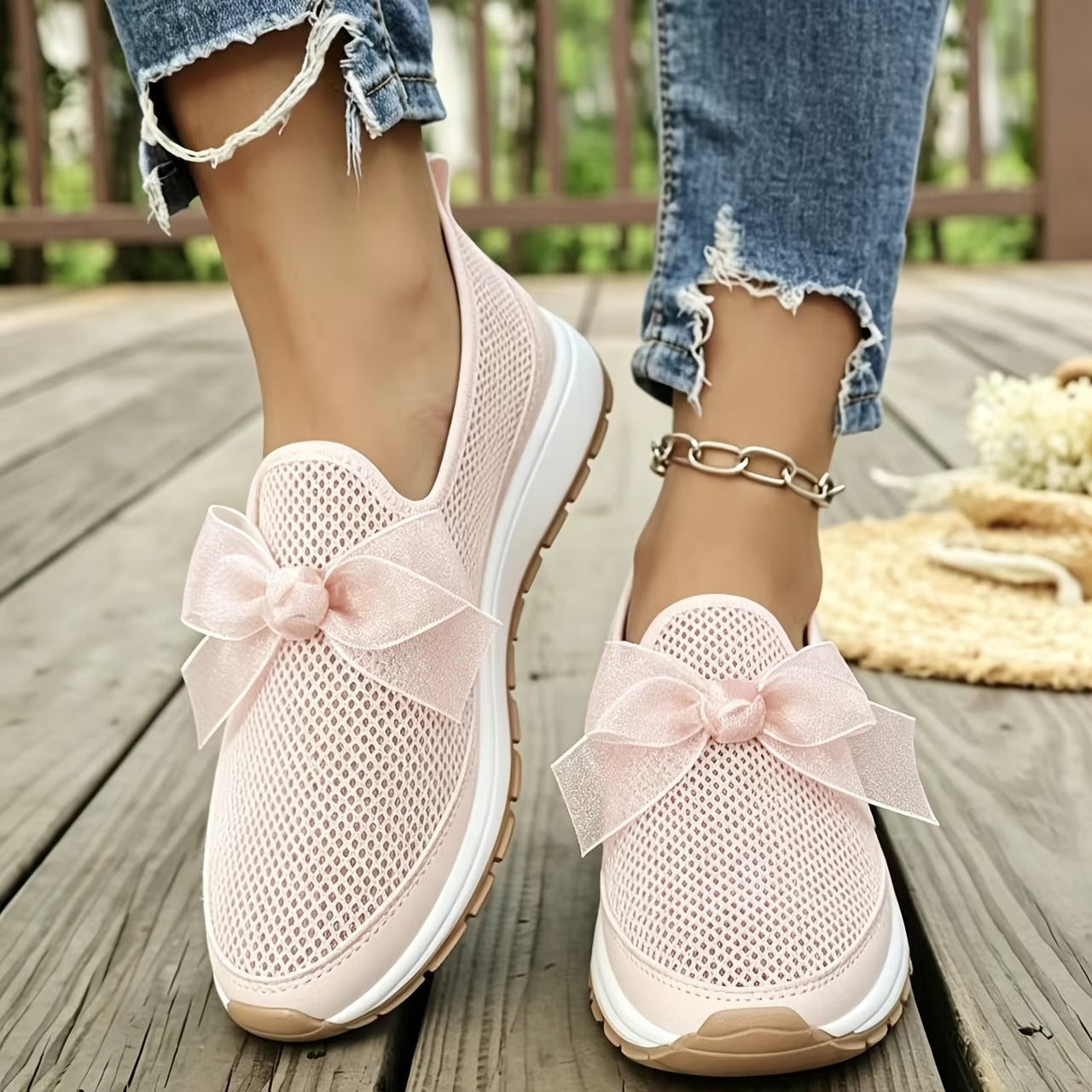 Women's Breathable Mesh Slip-On Lightweight Travel Shoes