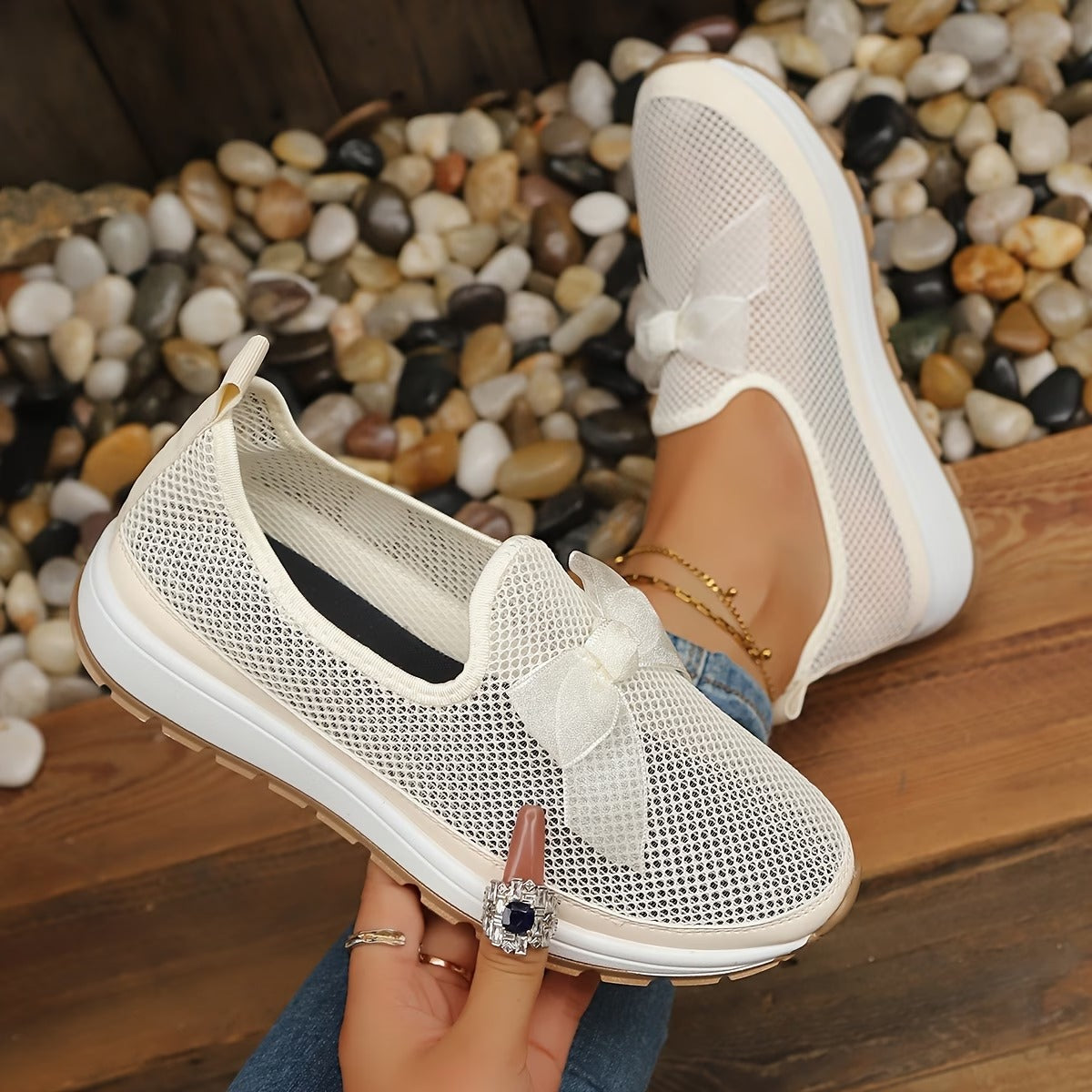Women's Breathable Mesh Slip-On Lightweight Travel Shoes