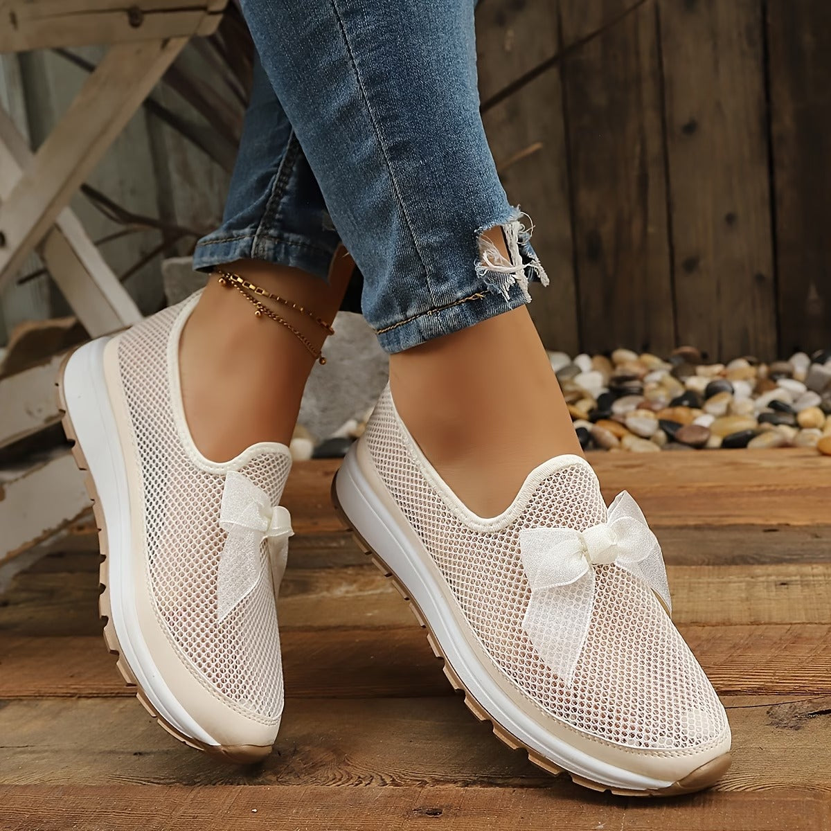 Women's Breathable Mesh Slip-On Lightweight Travel Shoes